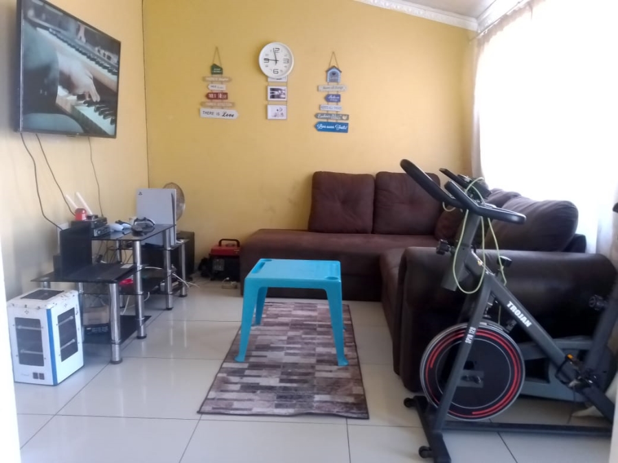 2 Bedroom Property for Sale in Mdantsane Nu 13 Eastern Cape